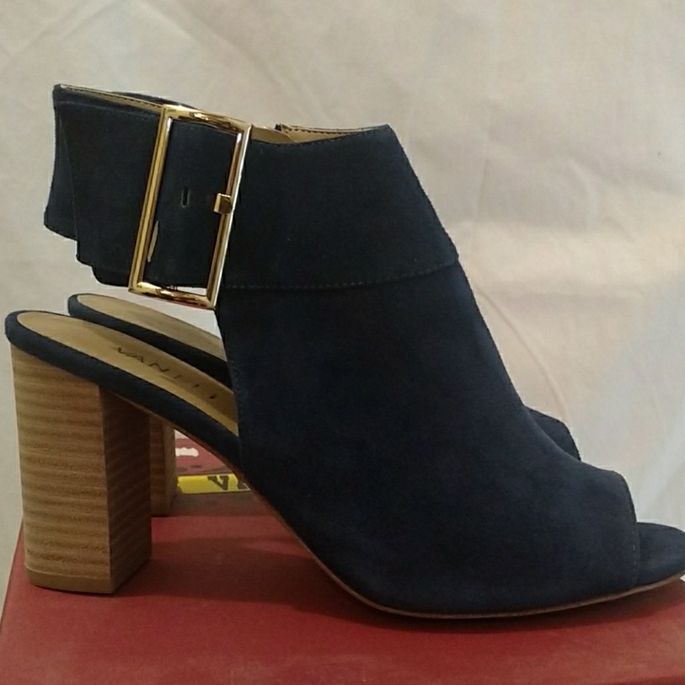 💙Beautiful blue leather buckle sandals!